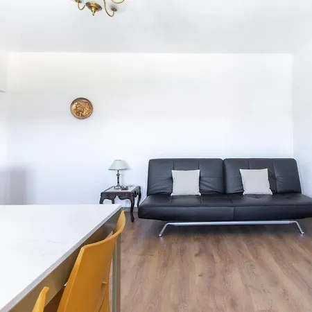 Apartamento Casa Dos Móveis *